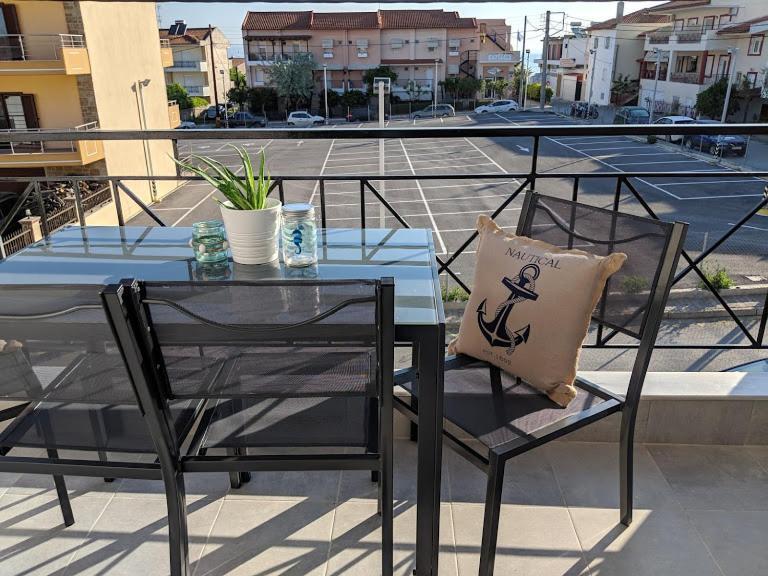 Happy Anchor Apartments Kallithea  Exterior photo