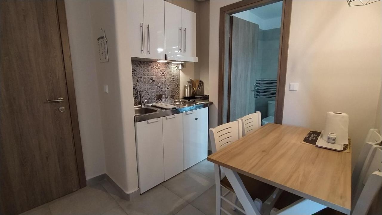 Happy Anchor Apartments Kallithea  Exterior photo